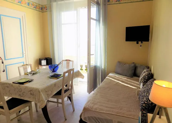 Pontaillac - Pleine Vue - Ideal Petit Budget Apartment *